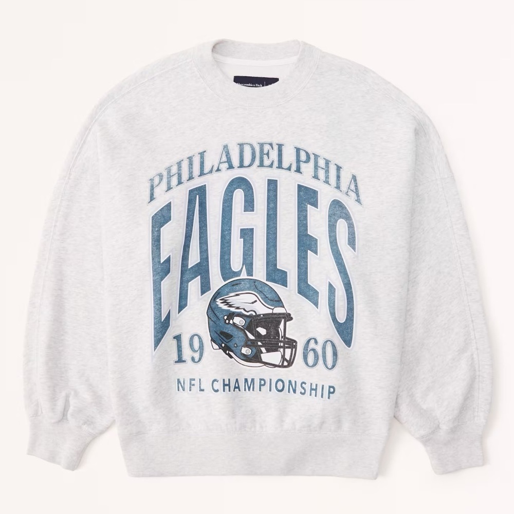 NWT A&F Philadelphia Eagles Graphic Oversized Sunday Crew
